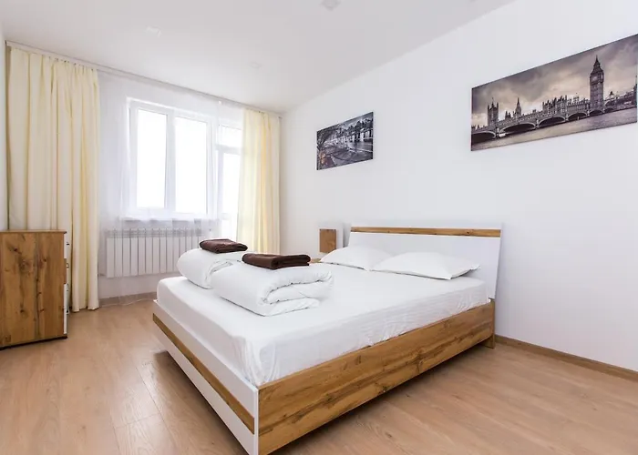 під голоском 8 リヴィウ