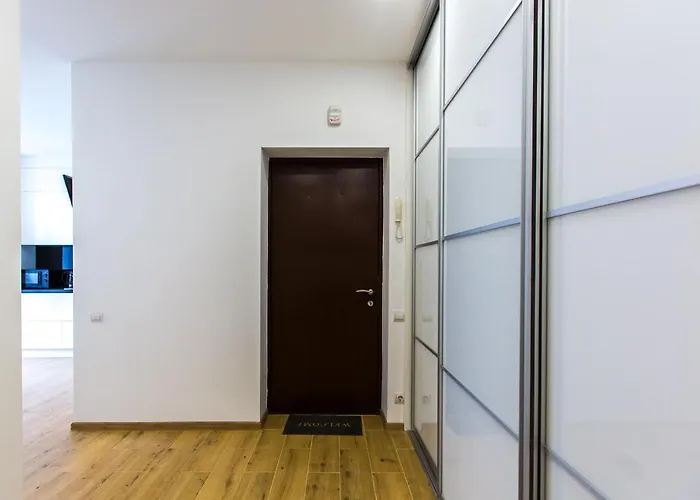 під голоском 8 * Lviv