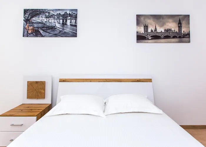 Appartement під голоском 8 Lviv