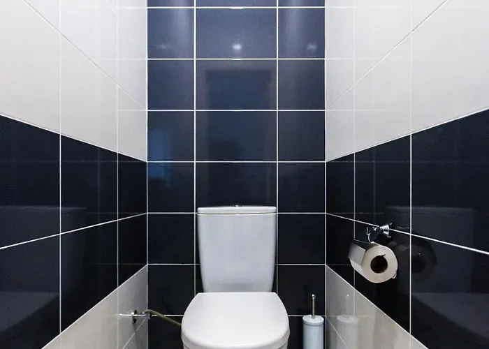 під голоском 8 * リヴィウ