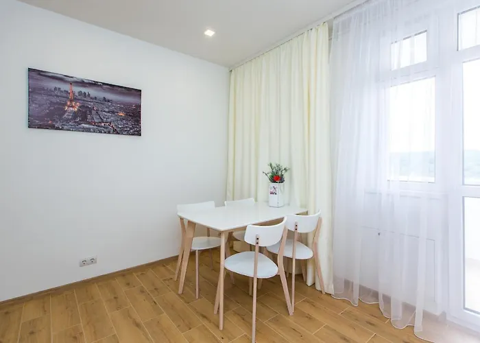 під голоском 8 Appartement Lviv