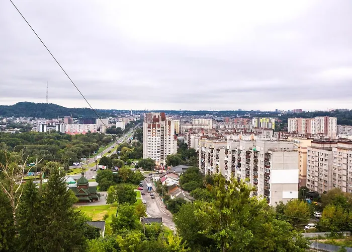 під голоском 8 Lviv